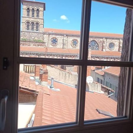 Chez David - Vacances Sous Les Toits Brioude Kültér fotó